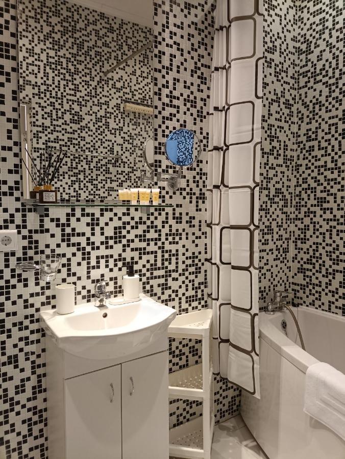 ריגה Centrally Located Studio Apartment מראה חיצוני תמונה